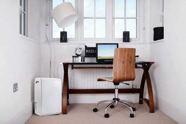 回南天地下室發(fā)霉回潮,選裝中央空調(diào)還是新風(fēng)除濕機(jī)?